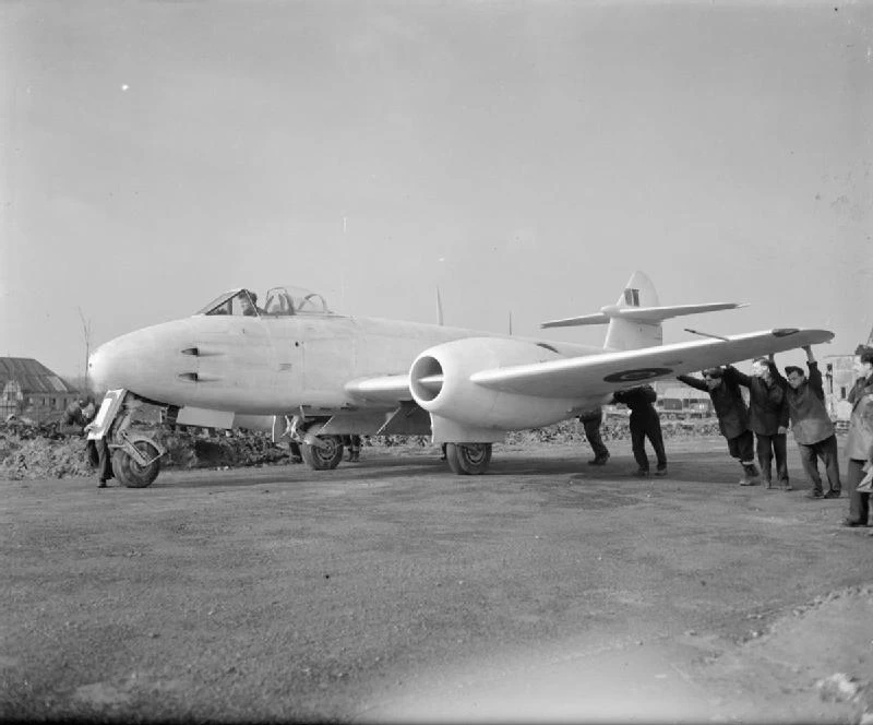 Un Gloster Meteor nel marzo del 1945