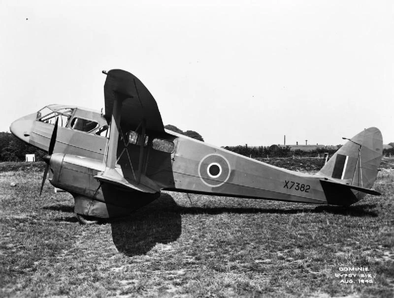Un de Havilland Dominie nel 1942
