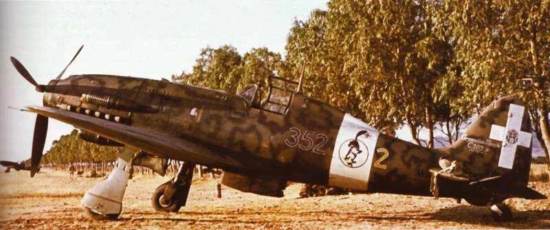 Macchi C.205V della 352ª Squadriglia, 20º Gruppo, 51º Stormo ripreso a Capoterra (CA) nel luglio 1943
