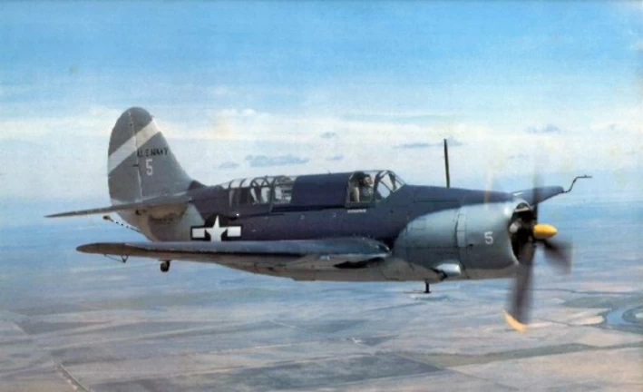 Curtiss SB2C Helldiver 1945