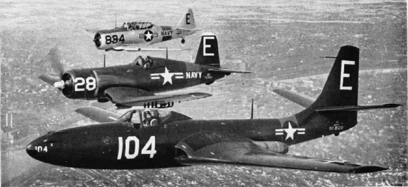 FH-1 Phantom, F4U-1 Corsair, e SNJ Texan nel  1951