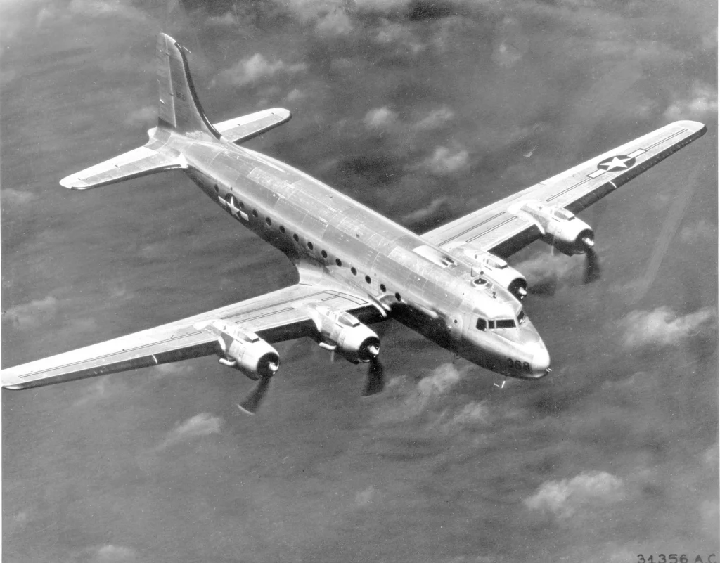 C-54G in volo