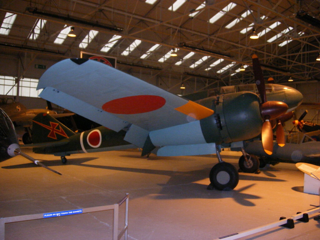 Il Ki-46-II Type 100 esposto a Cosford, Londra