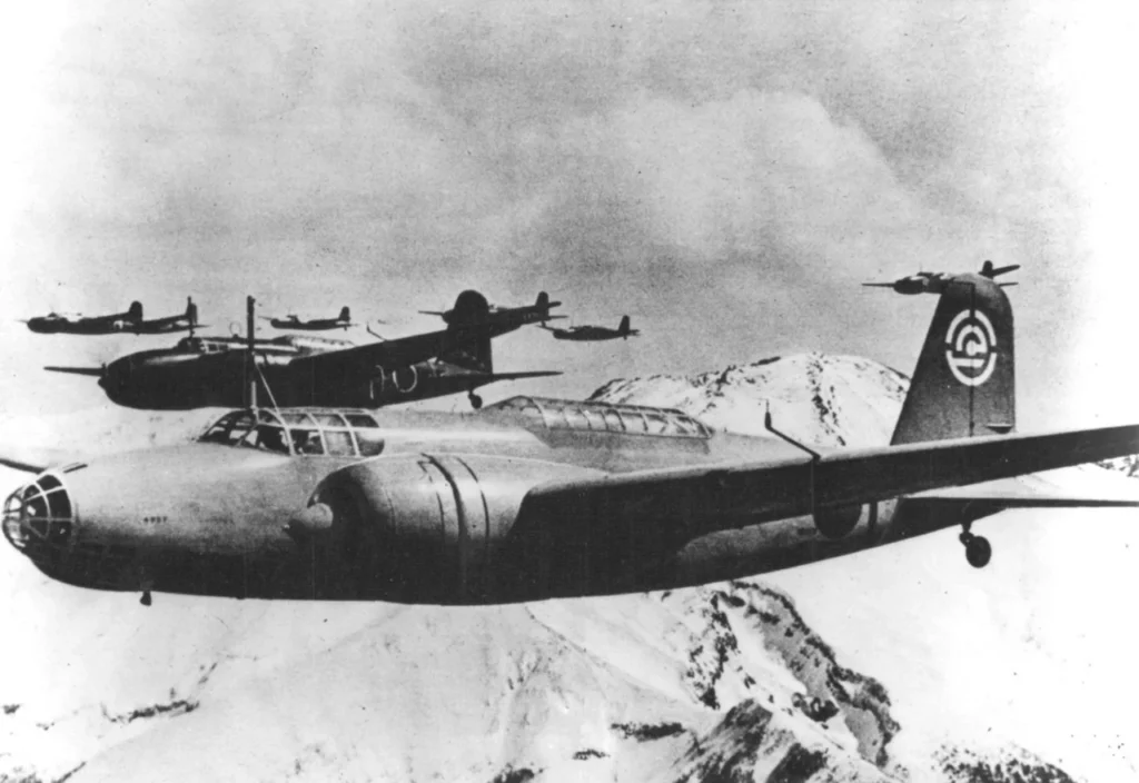 Mitsubishi Ki 21-IIa in missione.