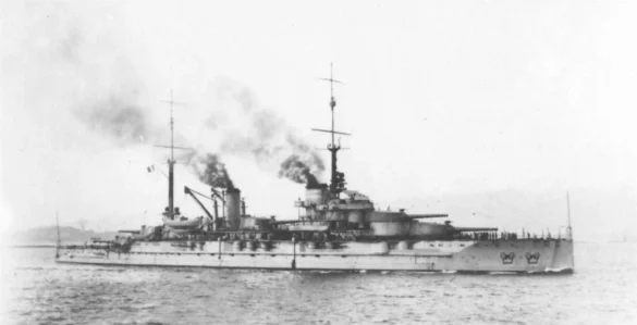 La Provence in navigazione nel 1918 circa