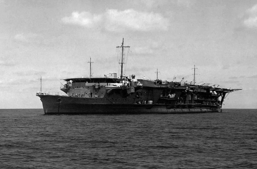 La Ryūjō in porto, dopo la ristrutturazione del 1936
