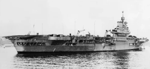 La Illustrious in porto nel 1940