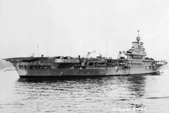 La Illustrious in porto nel 1940