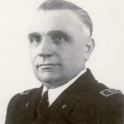 Ammiraglio Carlo Bergamini