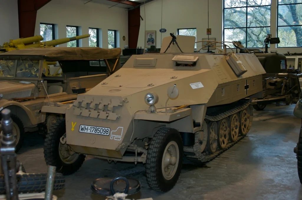 SdKfz_251_Ausf_D_2 SdKfz 251 Ausf.D